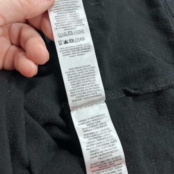 Black Short Sleeve Women's Tee - Picture 5 of 9